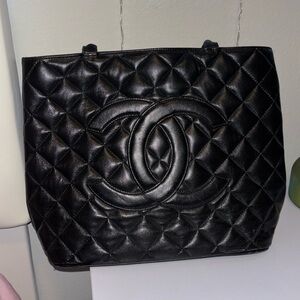 Black CHANEL purse